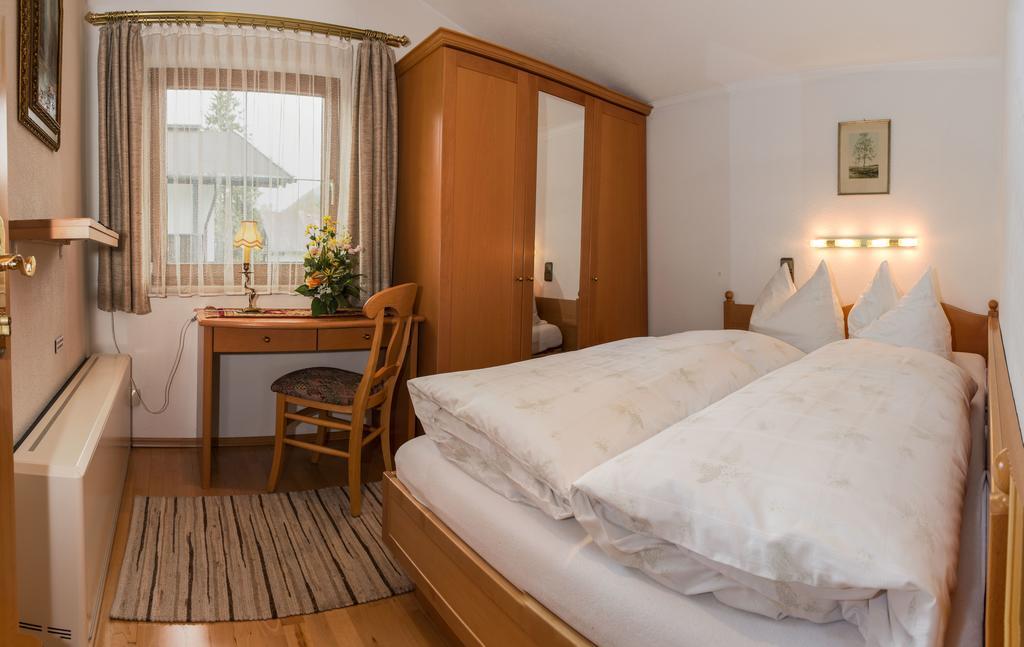 Kreuzhof Seefeld Зеефелд в Тирол Стая снимка